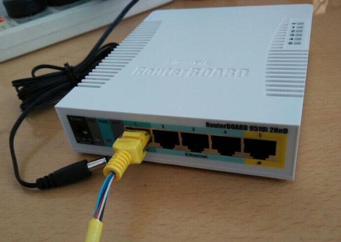 Mikrotik路由器通过Netinstall安装系统 ROS教程 第8张